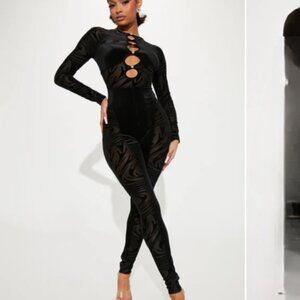 Gorgeous Video Vixon Black Velvet Jumsuit-Size M